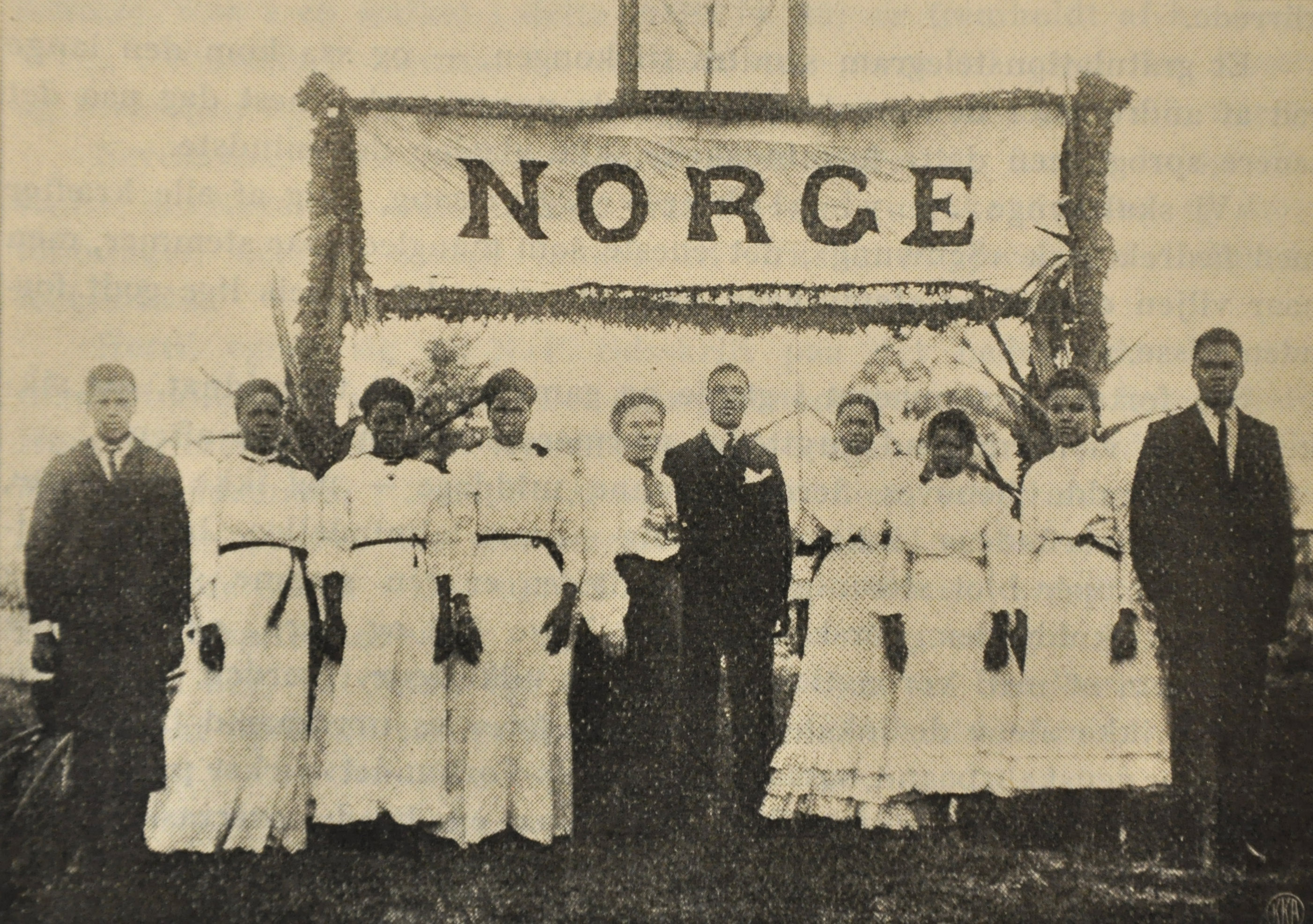 Tjenerne feirer nasjonaldagen