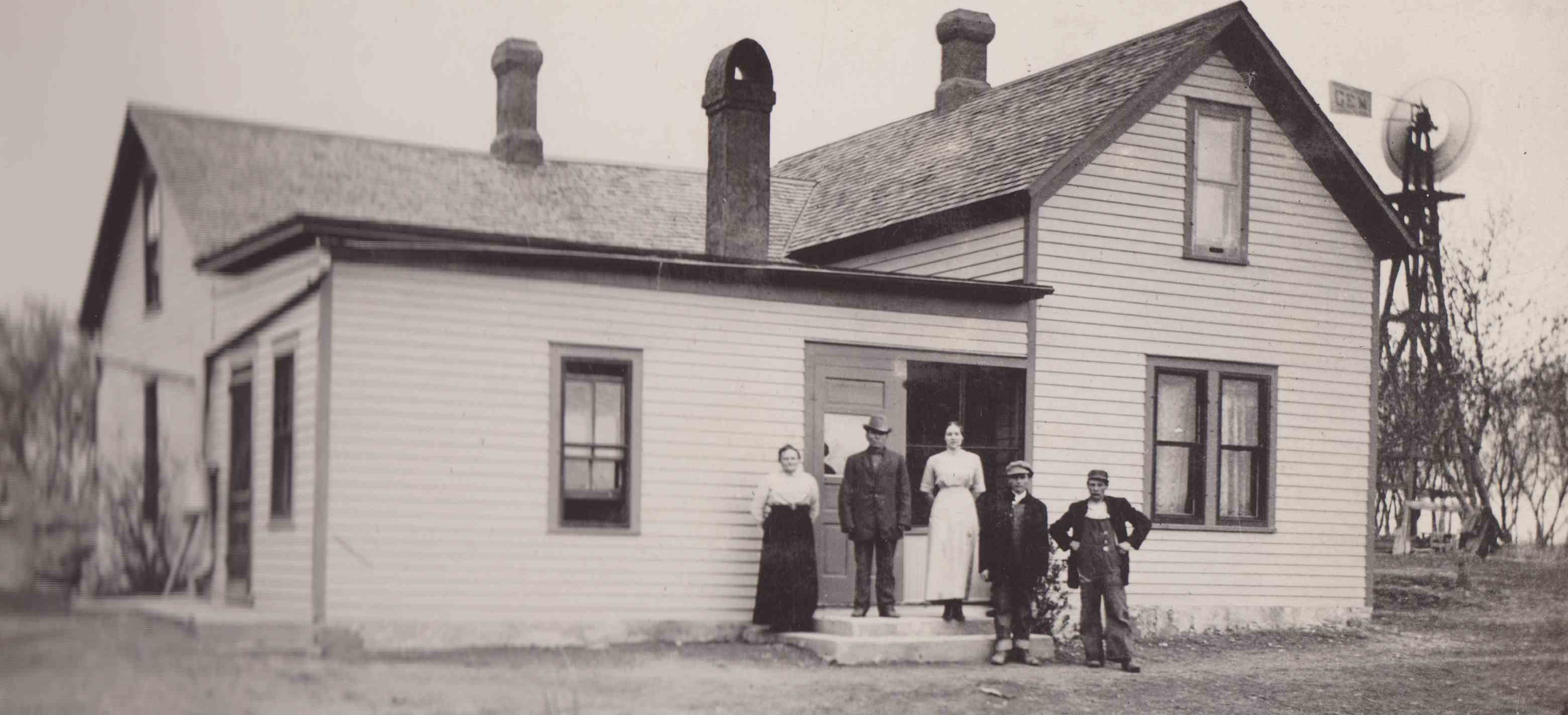 Andrea, Armand og barna på farmen i Amerika