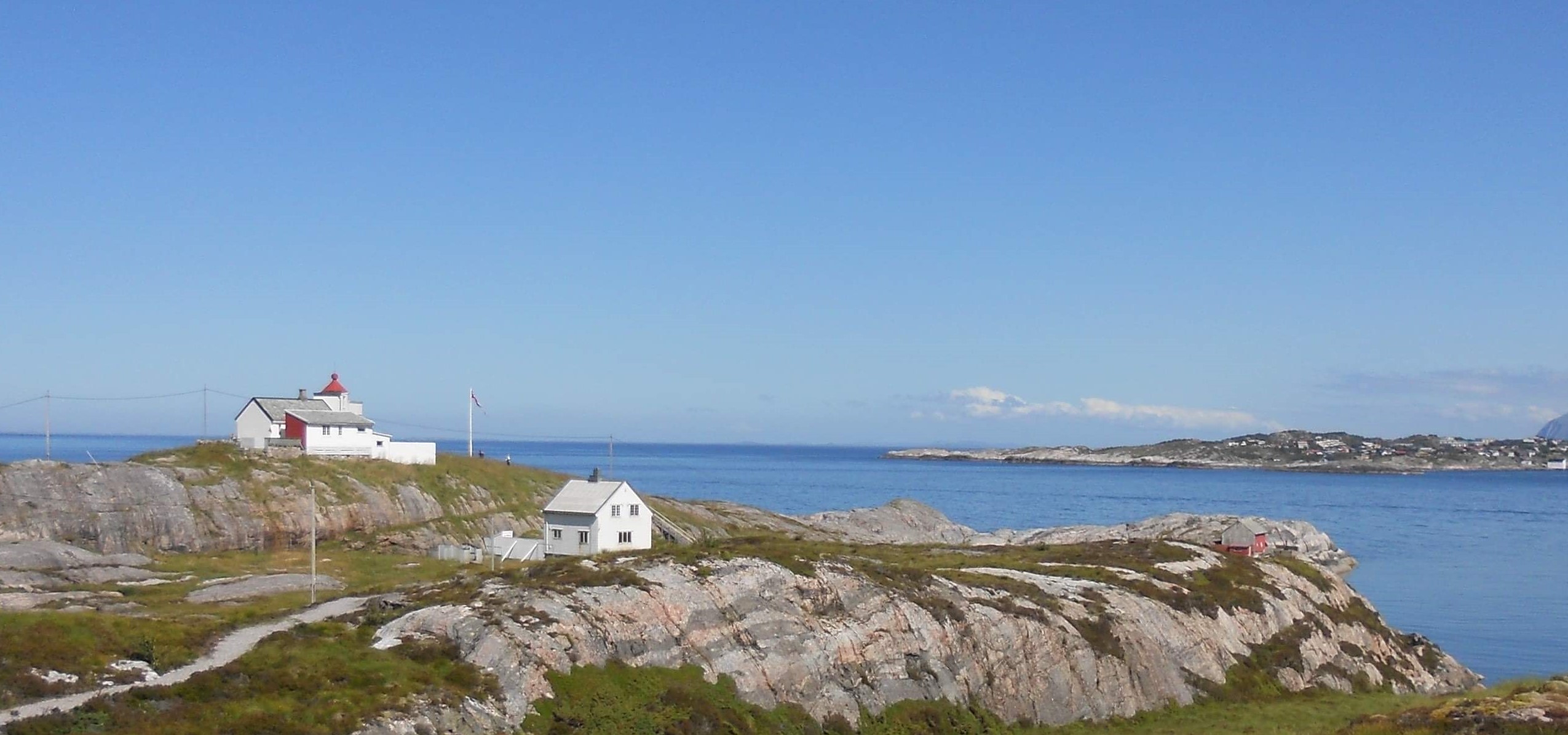 Stavneset fyr, Averøya