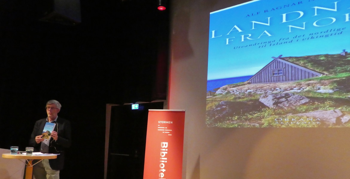 Alf Ragnar Nielssen i Littertursalen 3. okt. 2019 - foto Anne Grete Mensen