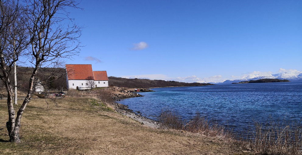Trondenes kirke