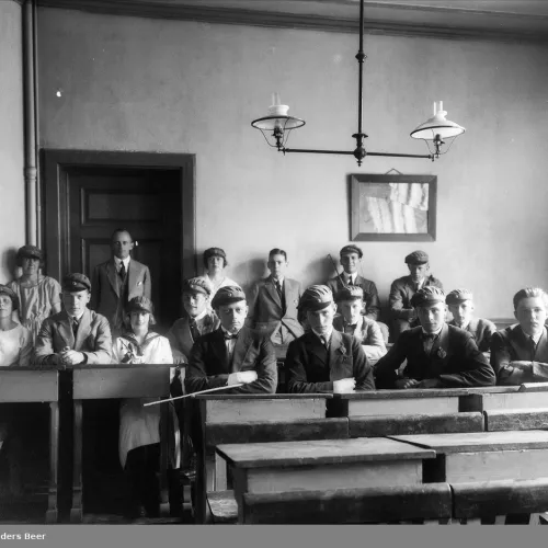 Elever på Frogner skole 1930, fotograf Anders Beer Wilse, digitaltmuseum.no