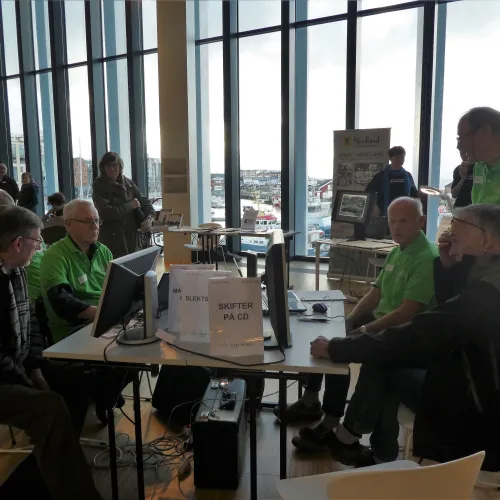Slektstorg - skifter og mannskapsruller 2017 - Slektsforskerdagen i Bodø