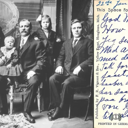 Kollasj: 1) Familiebilde 2) Postkort