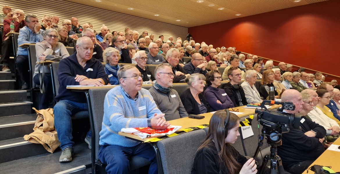 Full sal i på Nasjonalarkivet